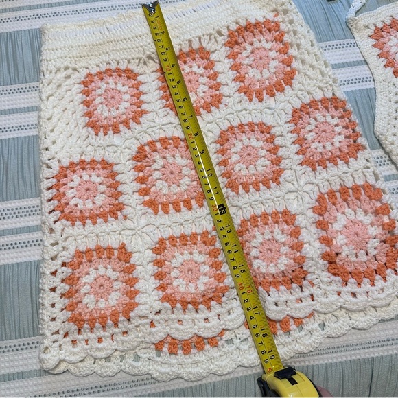 Pink Lily Crochet Tank and Skirt set. Size Small - Picture 5 of 11